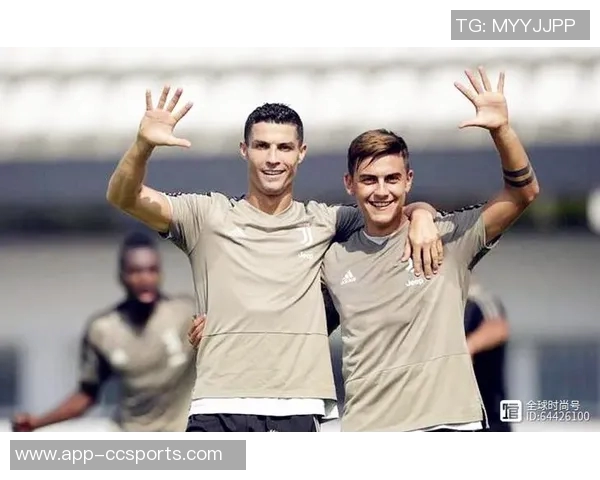 迪巴拉喜迎新生命即将成为父亲庆祝妻子怀孕的幸福时刻