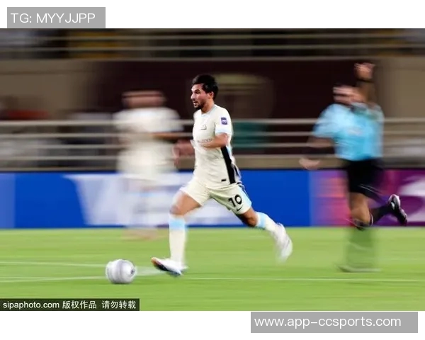 伊拉克主帅强调世界杯梦想对球员和球迷的重要性呼吁全力以赴不容忽视