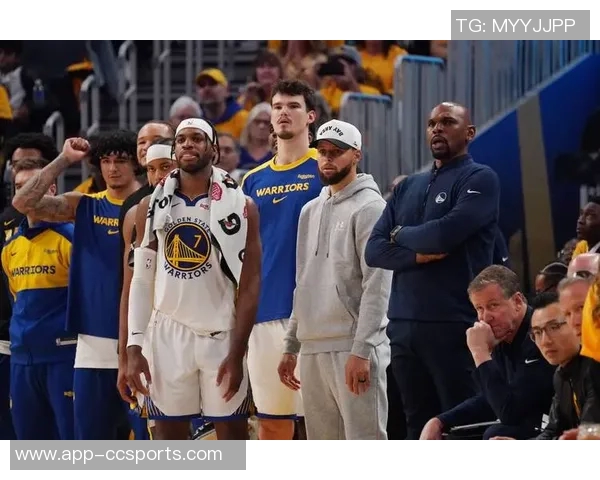 库里追梦巴特勒携手共建球队核心期待全员共同贡献力量 库里追梦巴特勒携手共建球队核心期待全员共同贡献力量