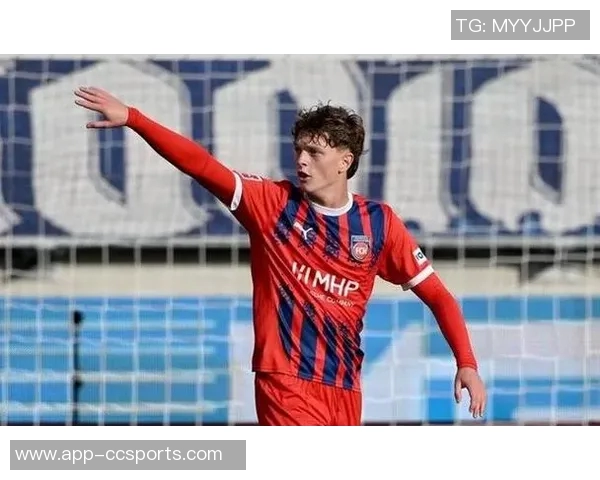 德天空报道斯图加特中场斯蒂勒标价5000万欧曼联曾有意引进