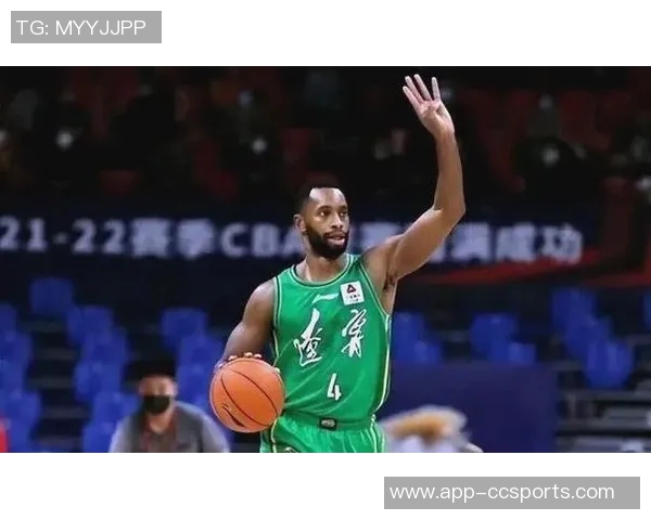 前辽宁三冠外援弗格正式加盟上海队开启新篇章 前辽宁三冠外援弗格正式加盟上海队开启新篇章