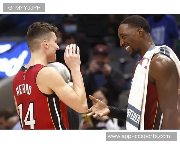 阿德巴约谈希罗复出表现称其三分出手低于预期